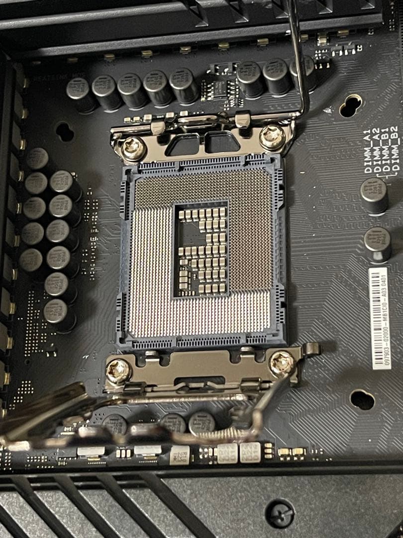 あらがみ(3月1日購入取置き)MAXIMUS Z790 HERO