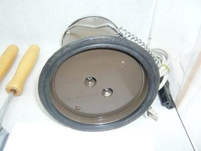 最新現行モデル未使用　タキイ　和裁こて　和裁コテ　ランプ付き　最新こて2本付き