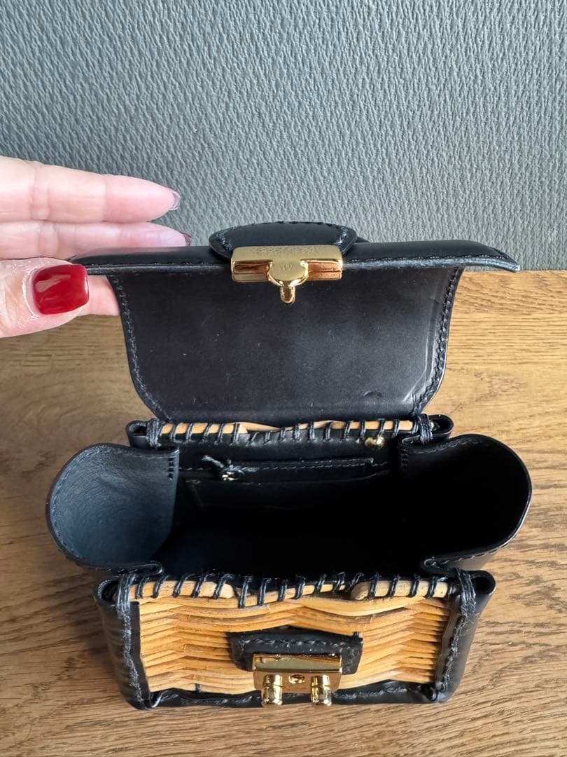 ebagosカーフ・ハンドバッグss