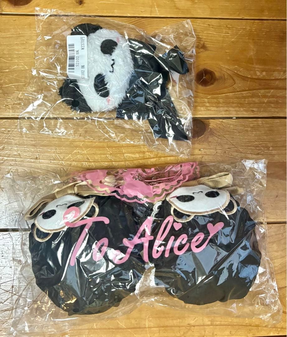 ToAlice お祝いパンダ胸あきチャイナワンピース