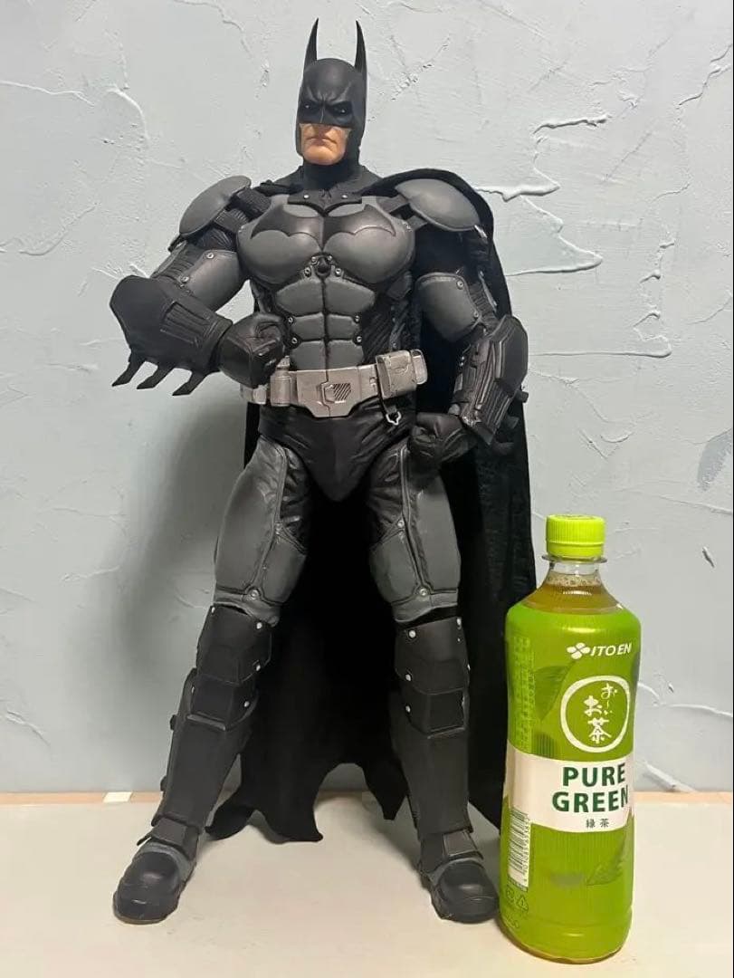 NECA ネカ 1/4 BATMAN バットマン アーカム・ビギンズ　フィギュア