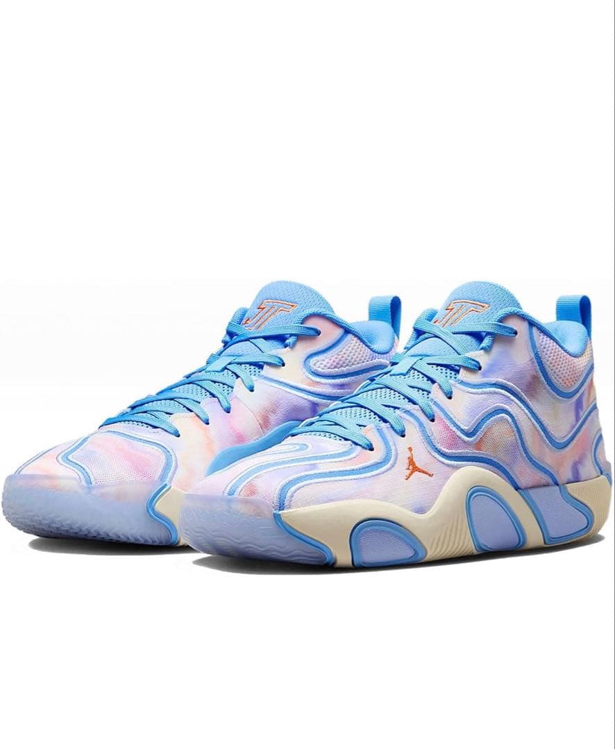 新品！試し履きのみ。NIKE バッシュ　ジョーダン　テイタム