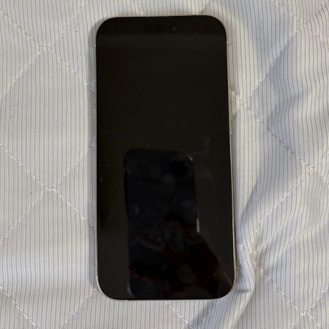 iPhone15pro 256GB ホワイトチタニウム