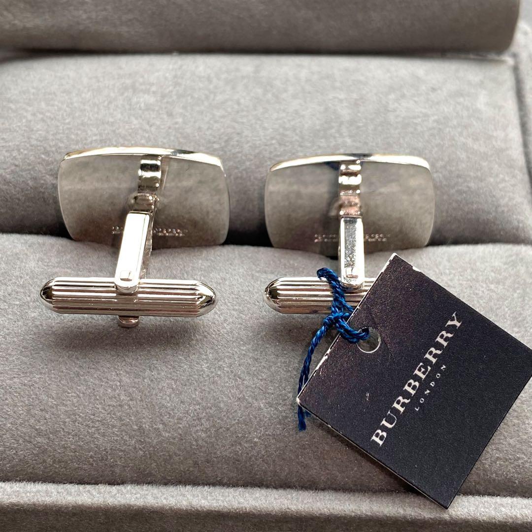 【未使用】Burberry Londonカフリンクス　ネクタイピン　２点セット