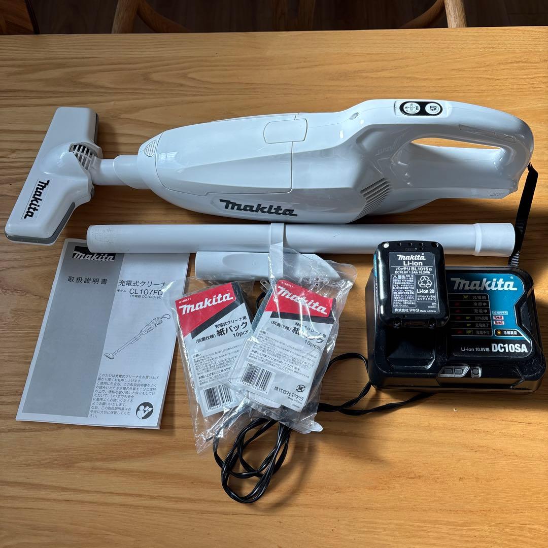 マキタクリーナー CF107FD