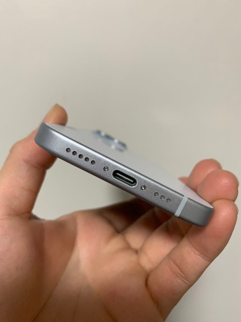 Apple iPhone 15 ミントグリーン