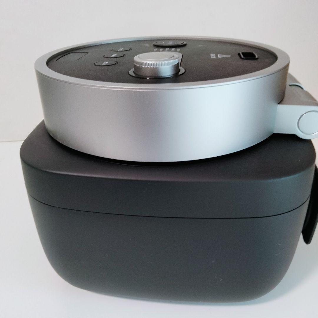 【新モデル】BALMUDA バルミューダ　炊飯器 　黒 K08A-BK　　757