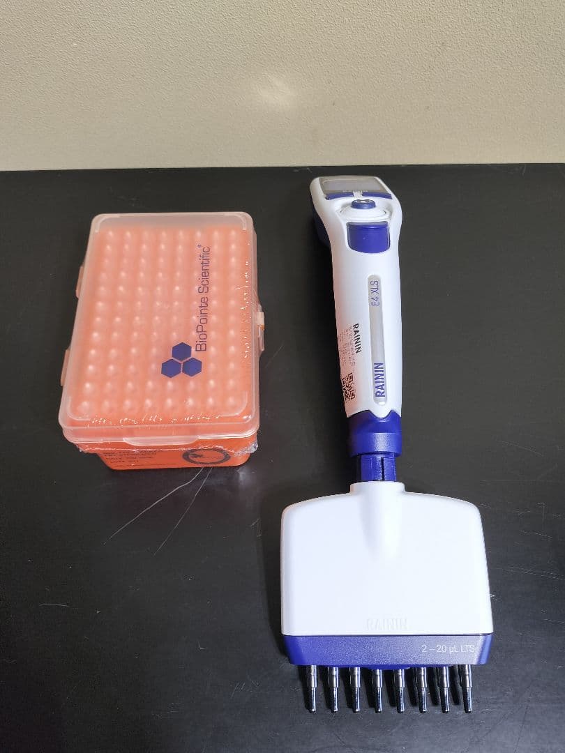 メトラートレド レイニン　電動8連ピペット　2-20μl LTS E4　XLS