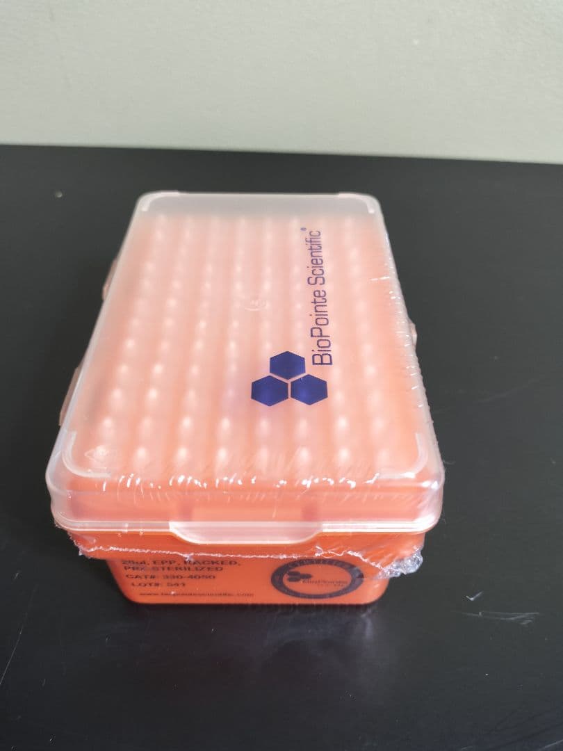 メトラートレド レイニン　電動8連ピペット　2-20μl LTS E4　XLS