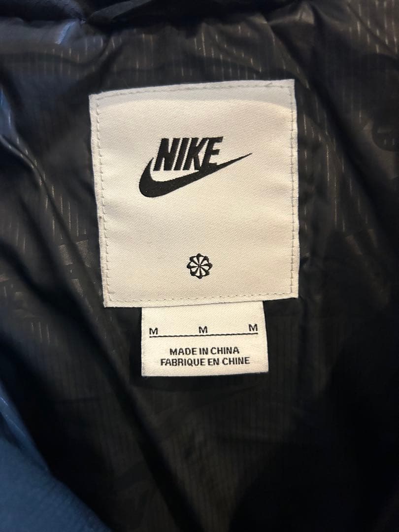 ナイキダウンベスト Mサイズ‼️