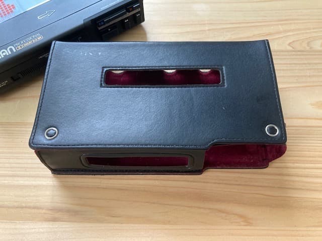 希少品 SONY WM-D6C 専用革製カバー ウォークマンプロフェッショナル