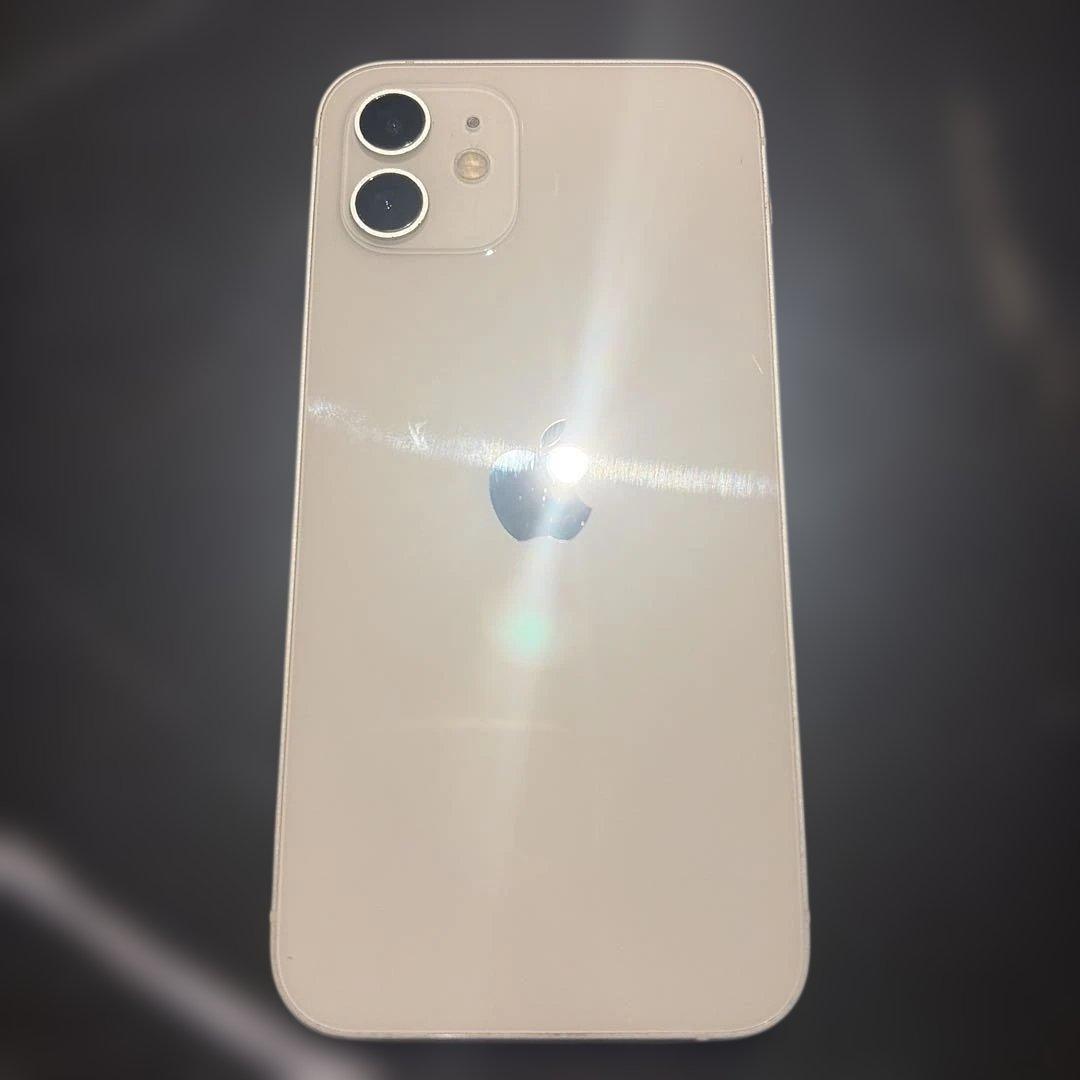 Apple iPhone 12 ホワイト本体　スマートフォンケース箱あり