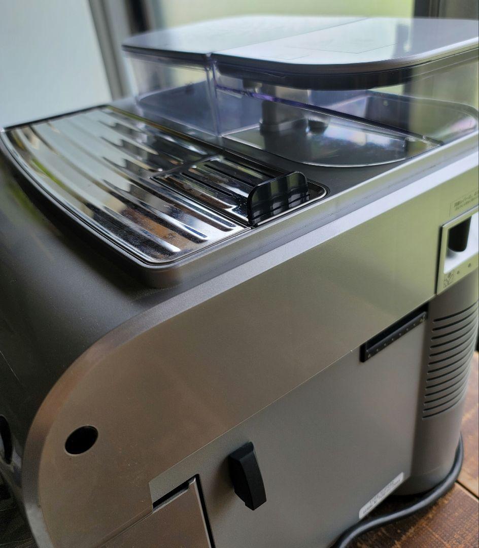 Aulika Fokus. サエコエスプレッソマシン