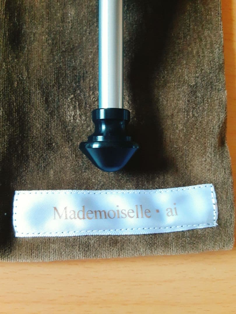 【美品】128Hz アースチューナー マドモアゼル・愛 巾着付