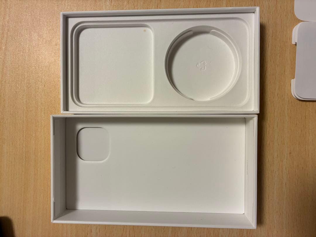 iPhone 13 128G（Starlight）　SIMフリー