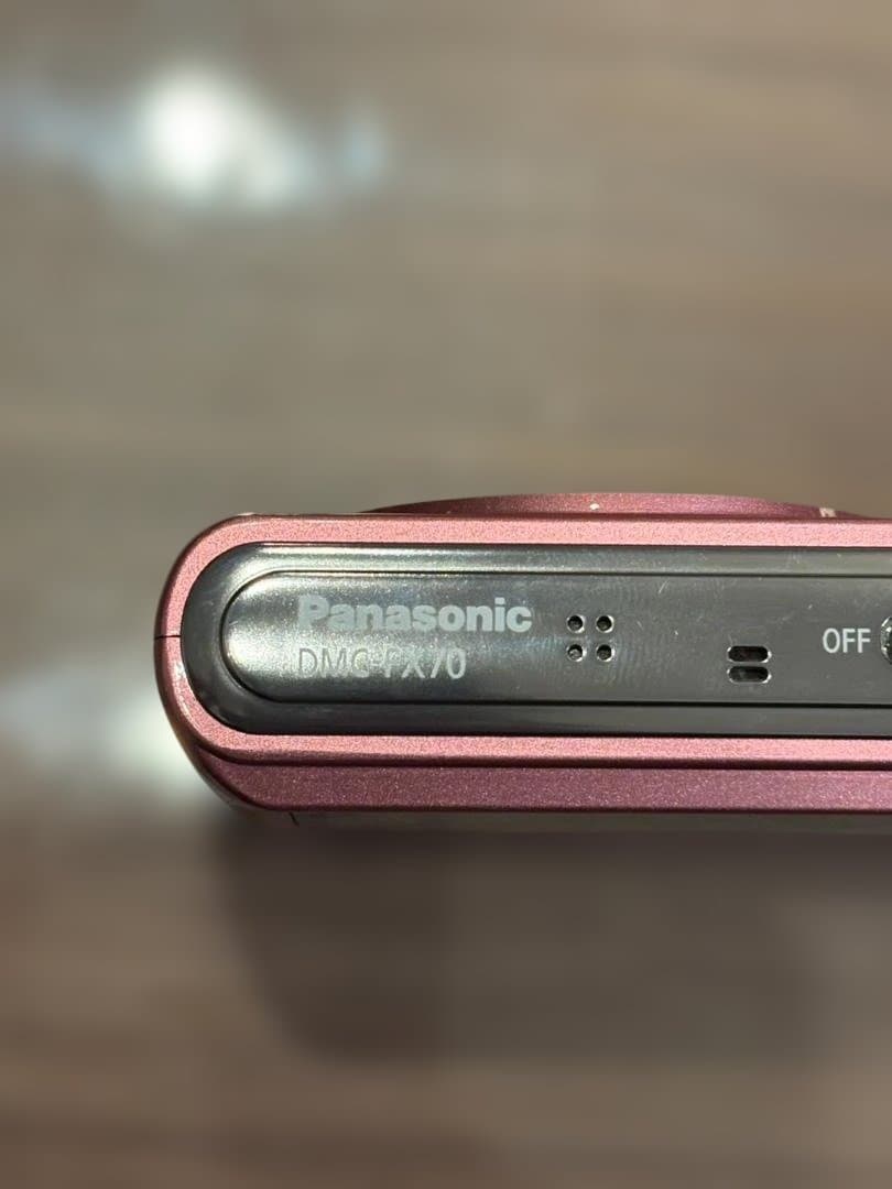 デジタルカメラ Panasonic LUMIX DMX-FX70