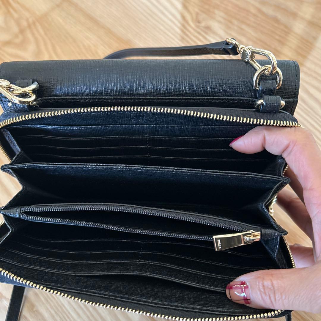 極美品　FURLA リーヴァ 2way ウォレットショルダーバッグ　ブラック