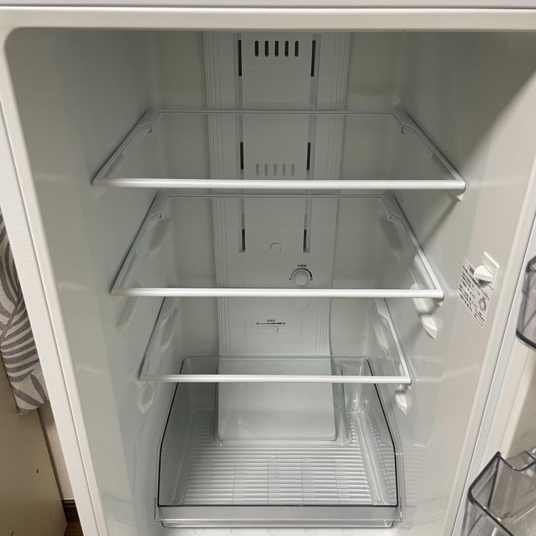 【極美品・送料無料】TOSHIBA 冷蔵庫 GR-S17BS(W) 170L