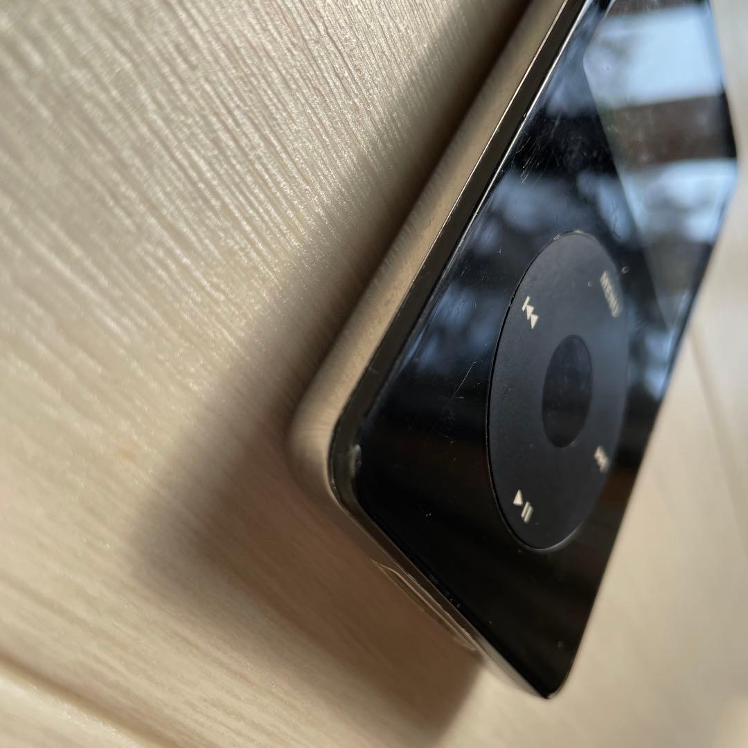 iPod Apple 第5世代 30GB ブラック 動作確認済 初期化済