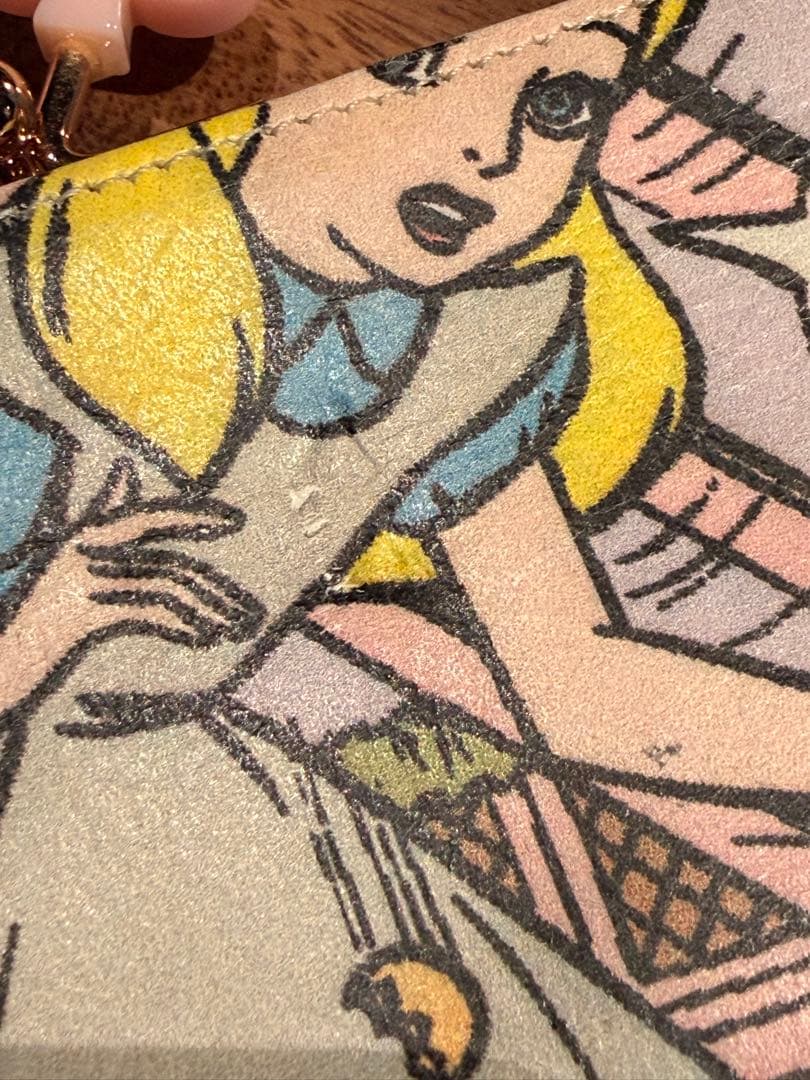 ディズニー 不思議の国のアリス ウォレット