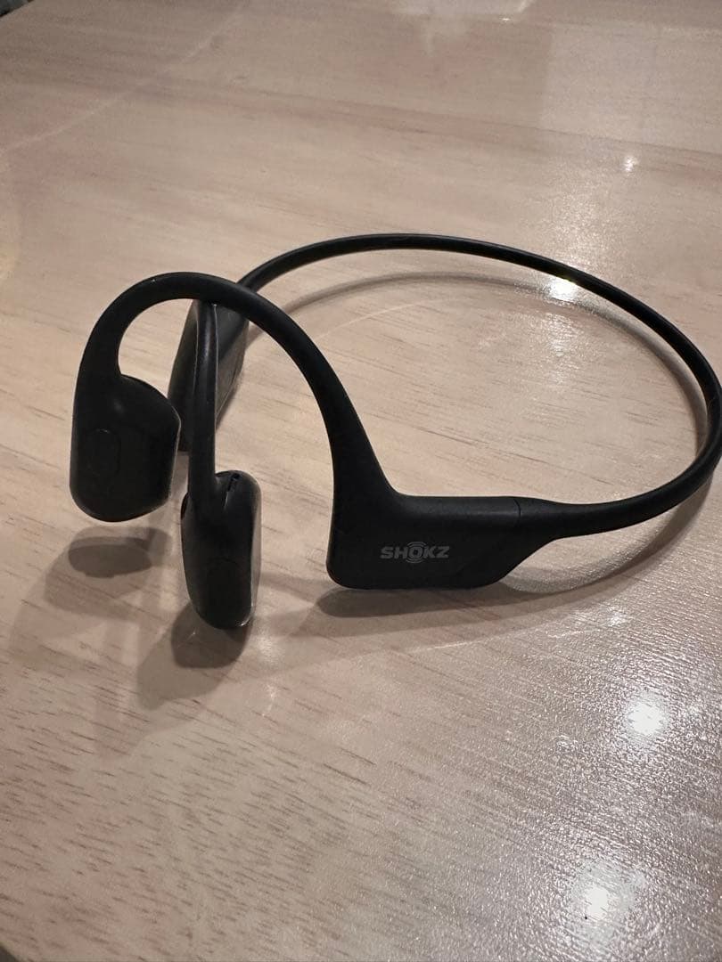 [おまけ付］Shokz OpenRun PRO中古品　付属品完品