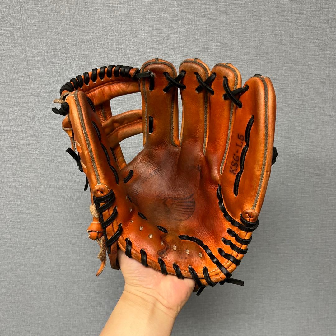1123 スラッガー 辻モデル 型抜群 即戦力 硬式 内野手用グローブ