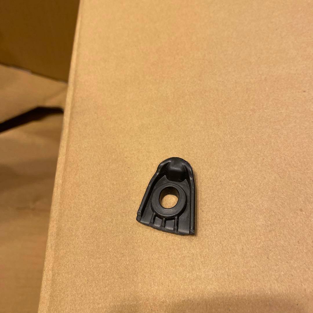 エスクワィア　左ヘッドライト