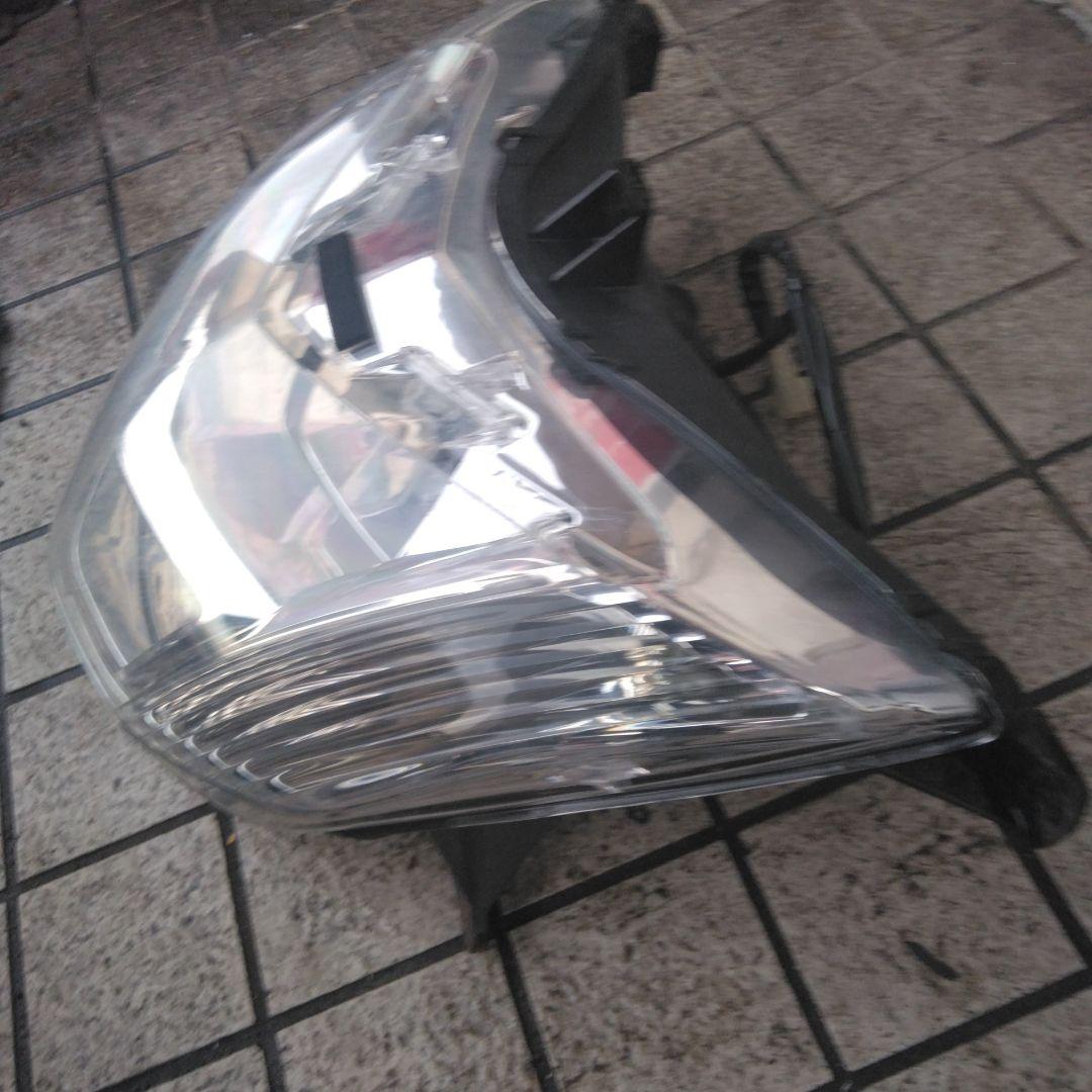 マグザム純正ヘッドライト中古　SG17　SG21共通　マグザム250まあまあ綺麗