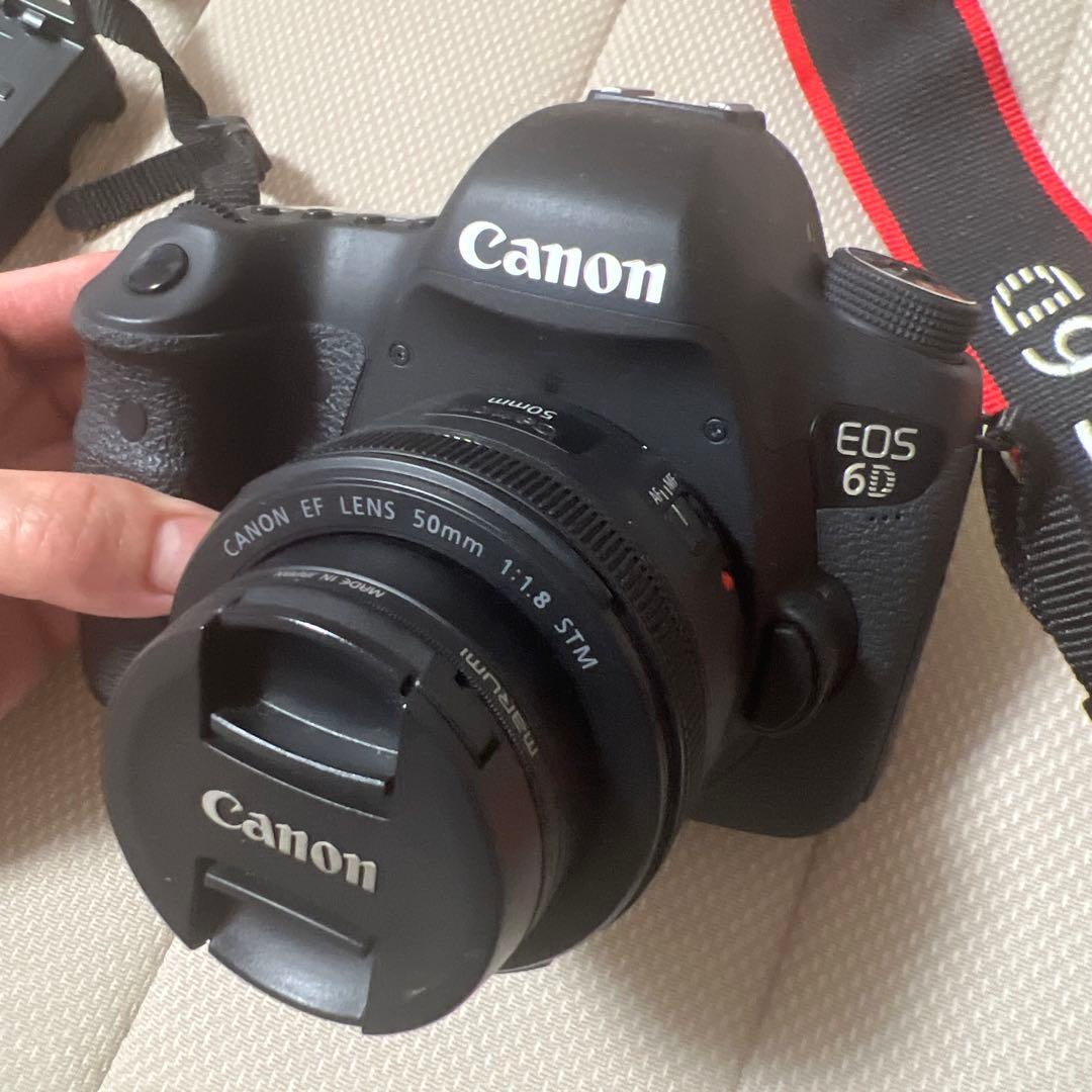 Canon EOS 6D 一眼レフカメラ 本体と付属品