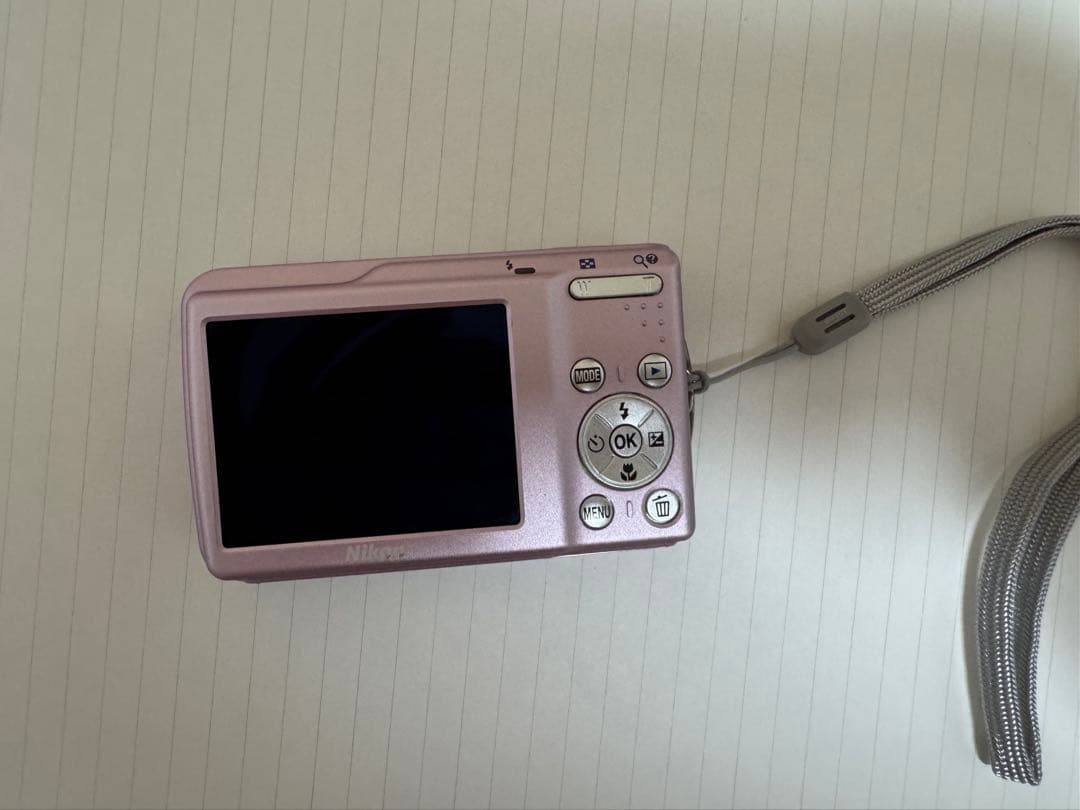 オールドコンデジ Nikon COOLPIX S210