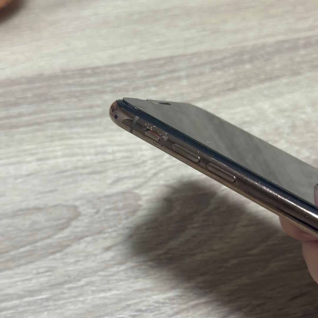 Apple iPhone Xs 64GB ゴールド