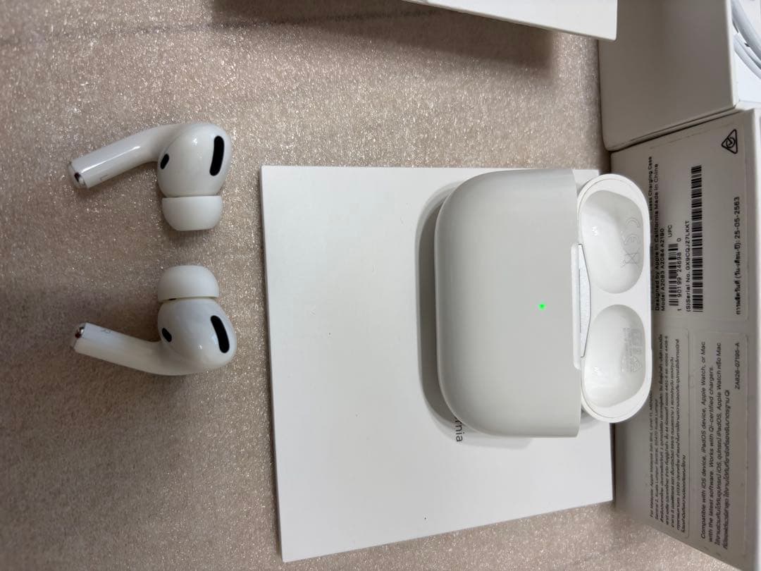 AirPods Pro ワイヤレスイヤホン 本体　完品　エアーポッズプロ
