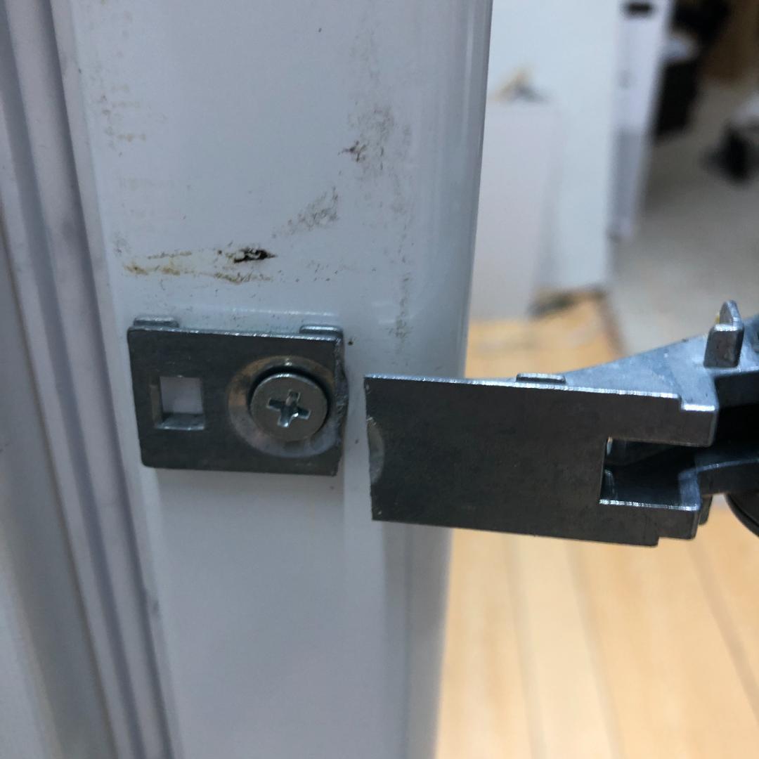 送料無料 1ドア 冷凍庫 JF274HM01WH 2024年 250719-