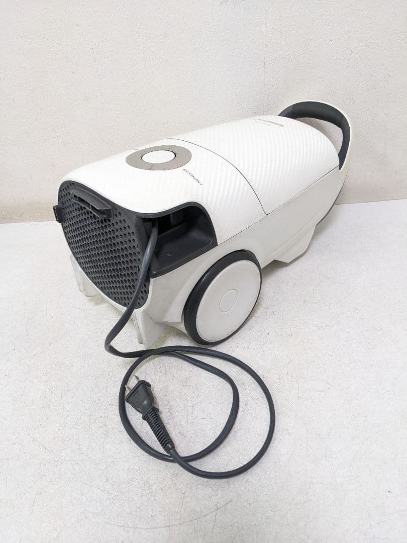 Panasonic MC-JP810G-W 紙パック式掃除機 2018年製