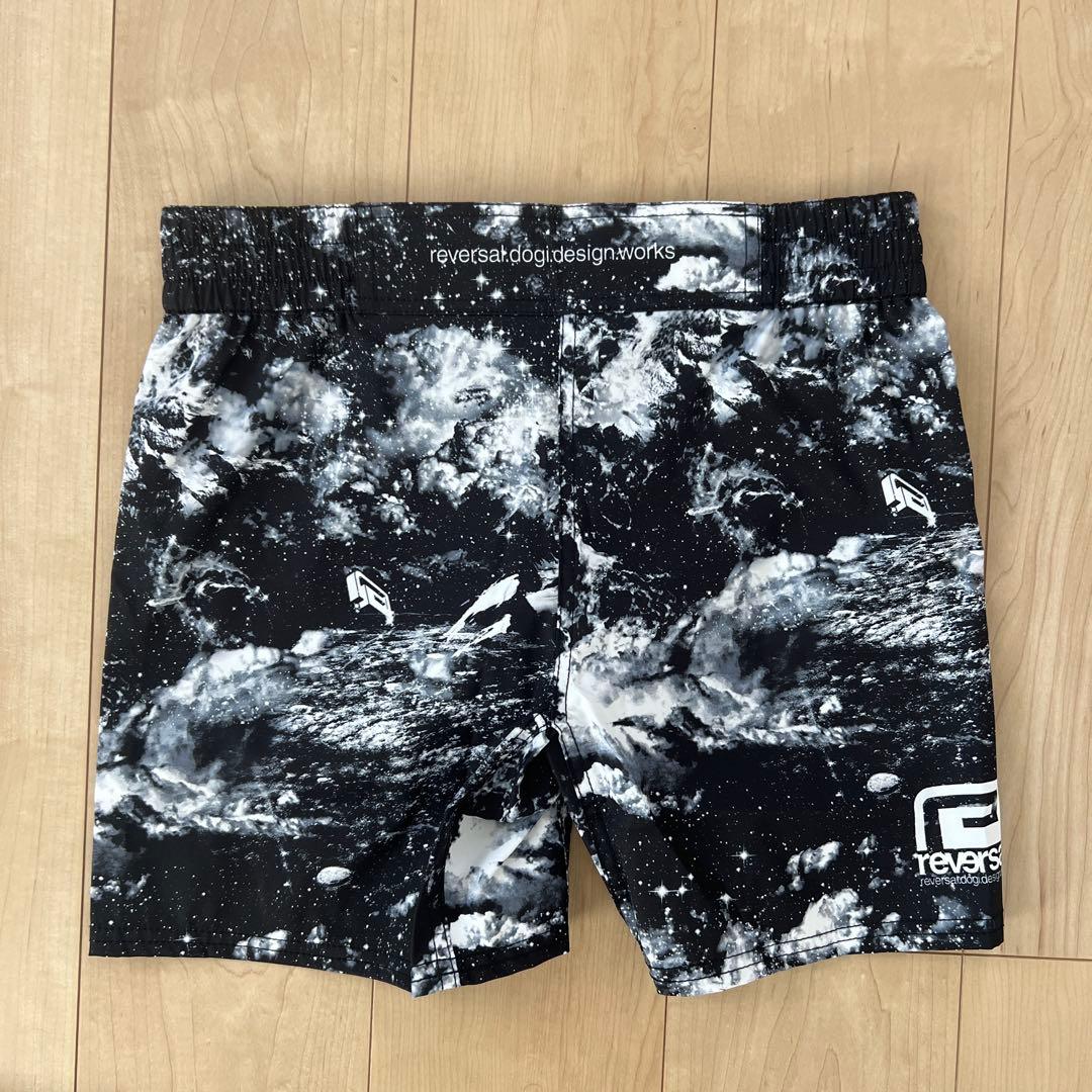 新品未使用　rvddw FIGHT SHORTS リバーサル　ファイトパンツ