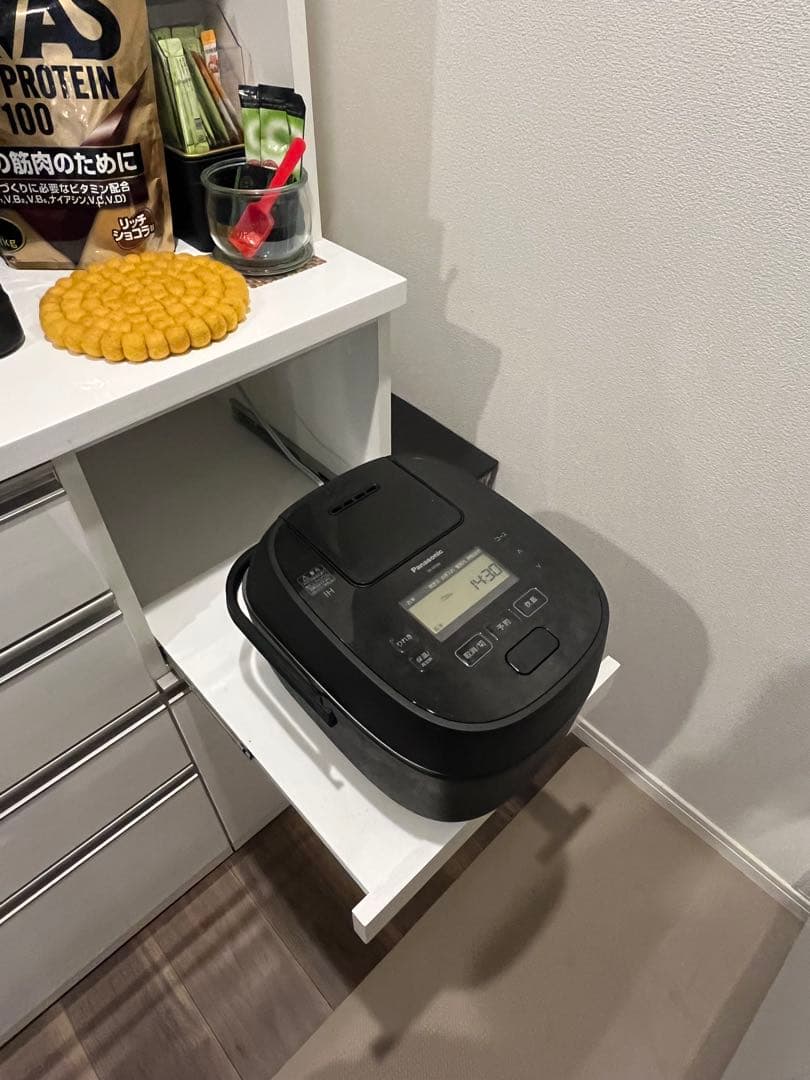 ニトリ　リガーレ　キッチンボード　美品（10/28まで）