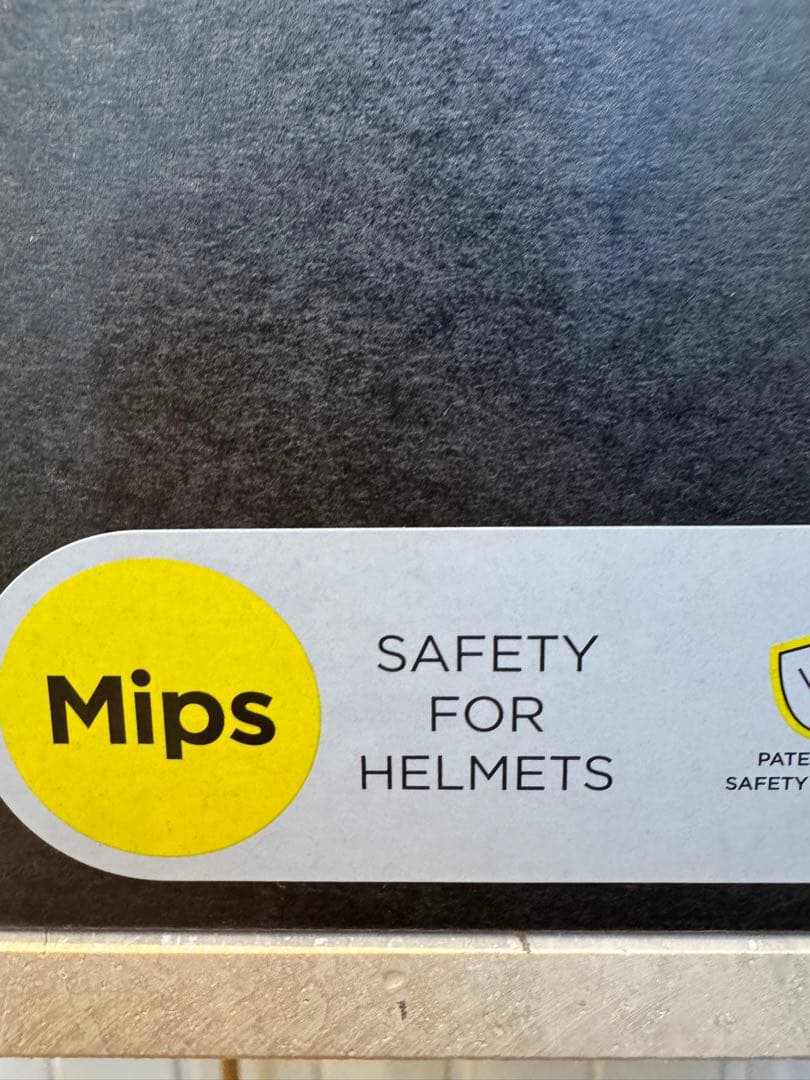 OAKLEY MOD1 ヘルメット L ブラックアウト　箱付属品　女性使用品