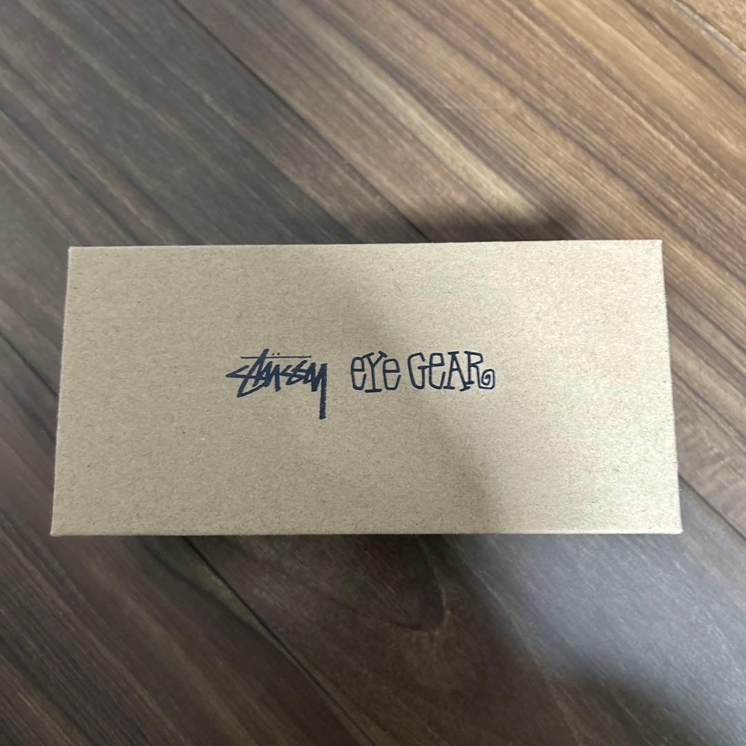 stussyサングラス