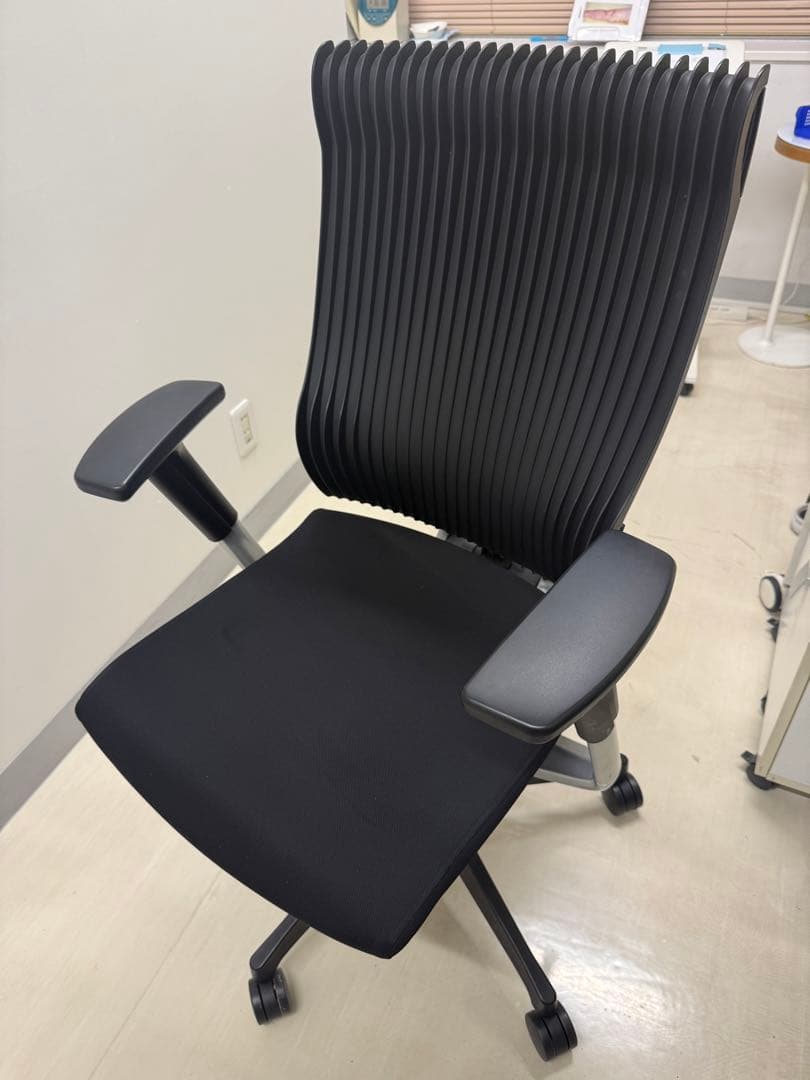 イトーキ スピーナチェア 高級オフィスチェア【最高の座り心地】③