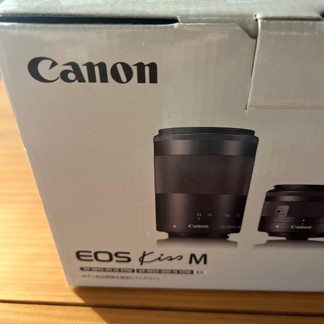 Canon EOS Kiss M ミラーレス一眼 レンズのみ