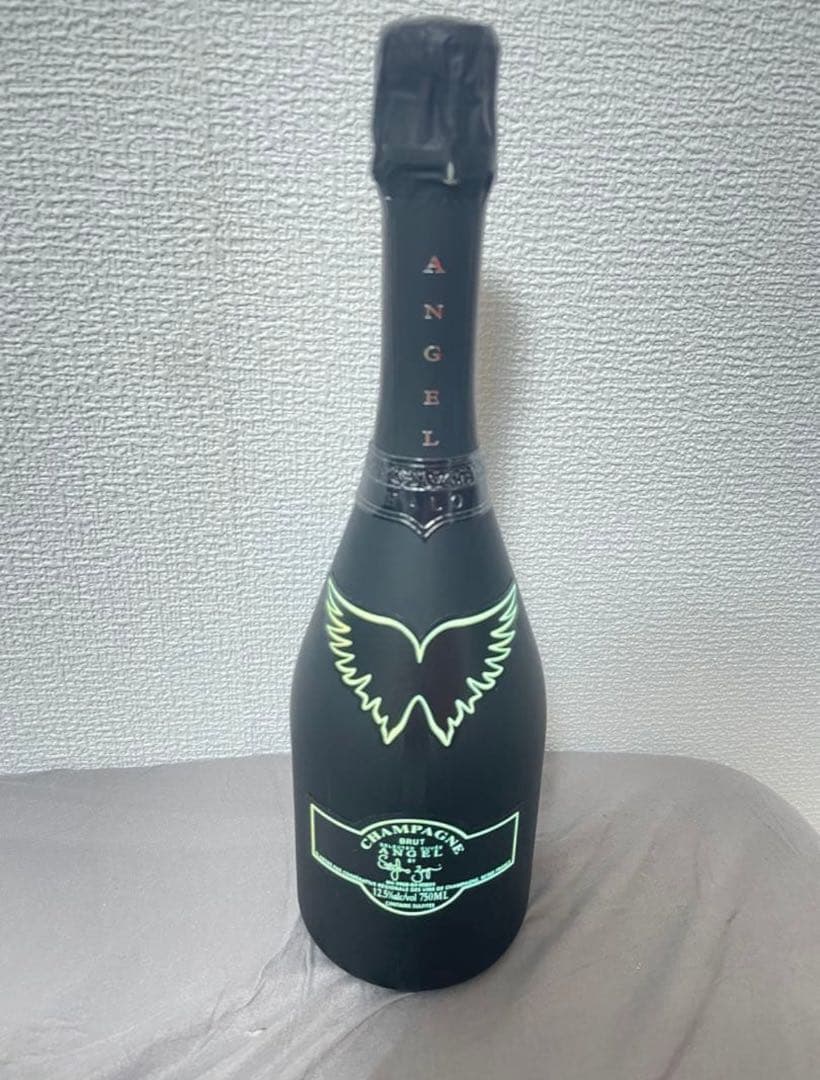 「新品」　エンジェル　シャンパン ヘイロー　イエロー　専用ケース付き