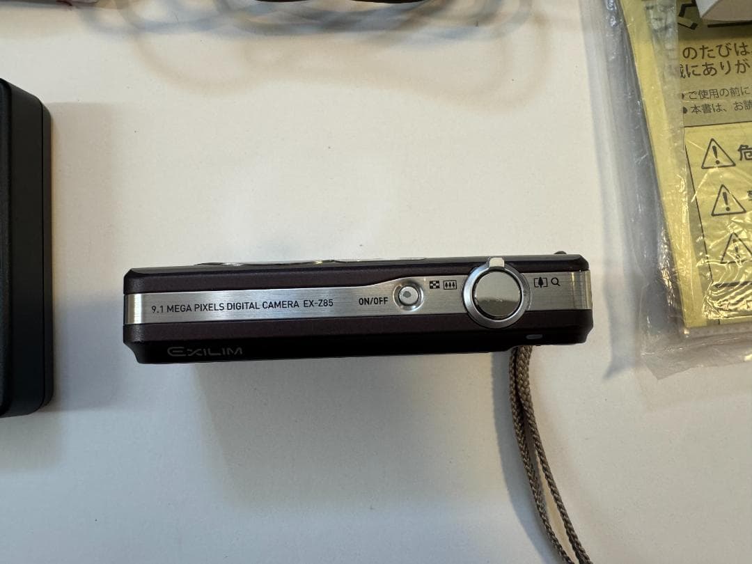 CASIO EXILIM EX-Z85 ダークブラウン 本体 カシオ デジカメ