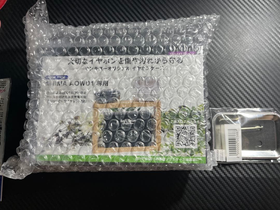 暁美ほむら ONKYOワイヤレスイヤホン＋缶バッジ