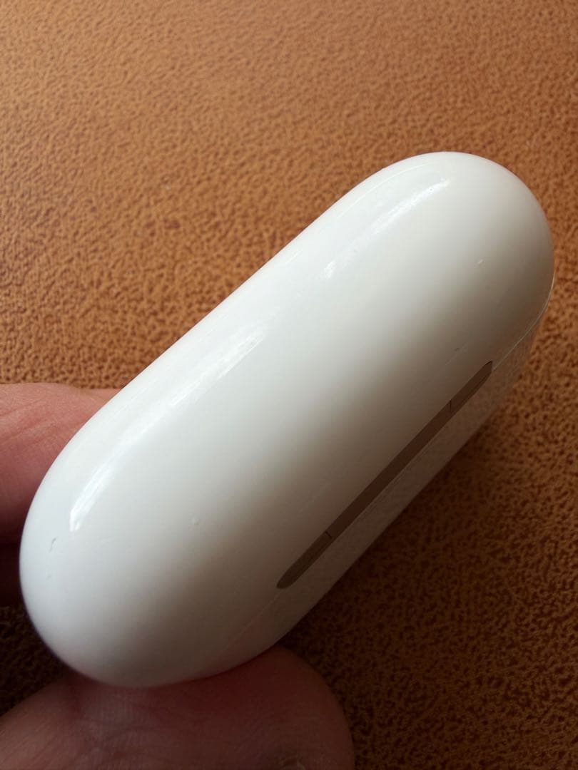 （純正）Apple AirPods Pro 3 ケース