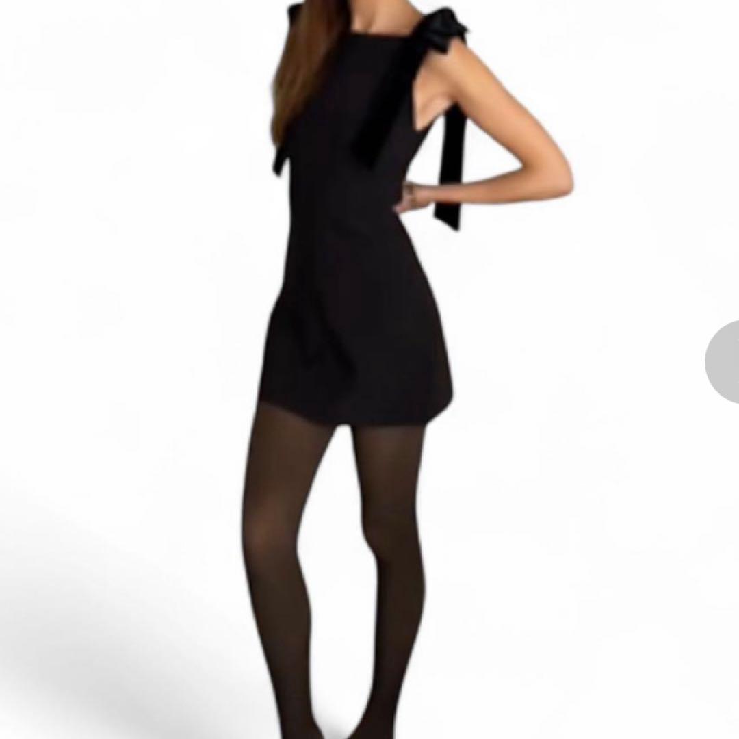 ZARA ブラックベルベットミニワンピース