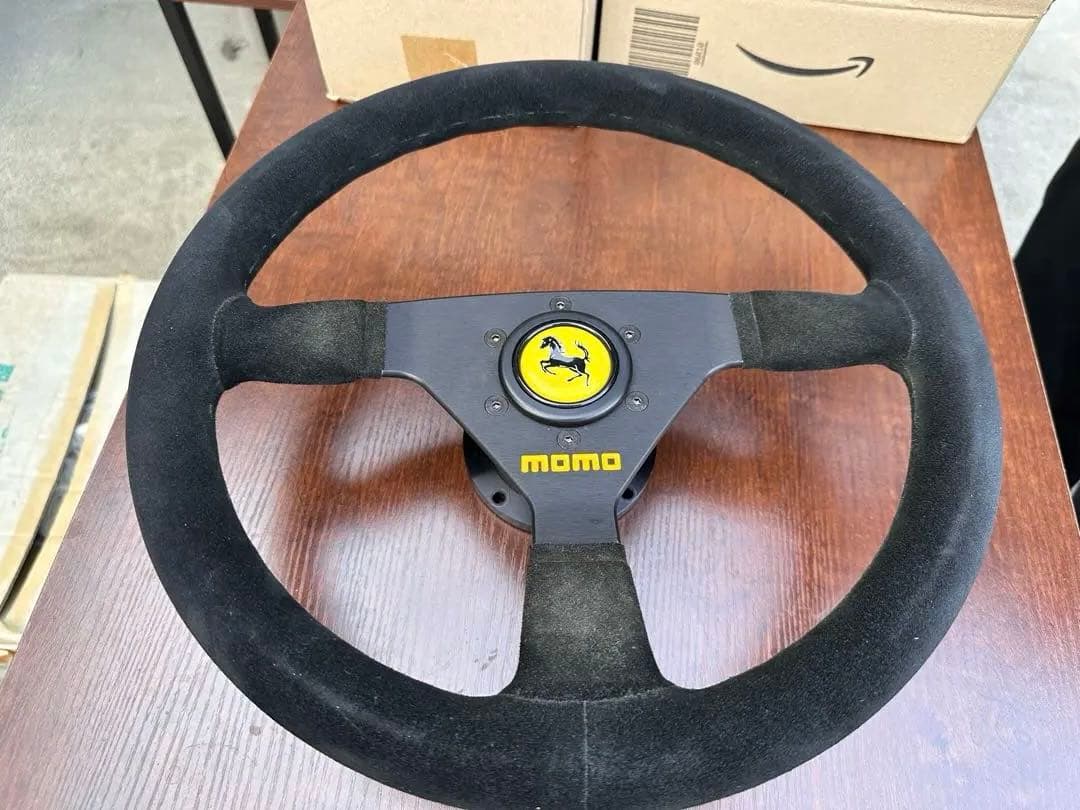 MOMO ステアリングホイール L-14
