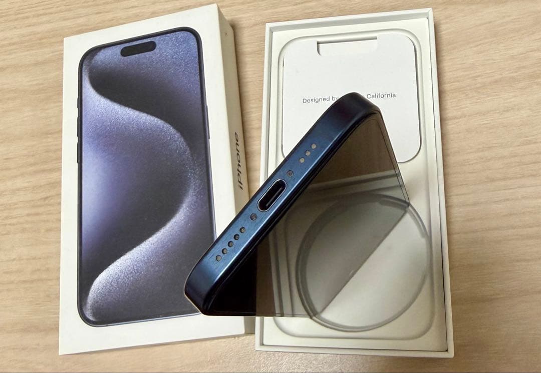 iPhone 15 Pro 256GB ブルーチタニウム SIMフリー