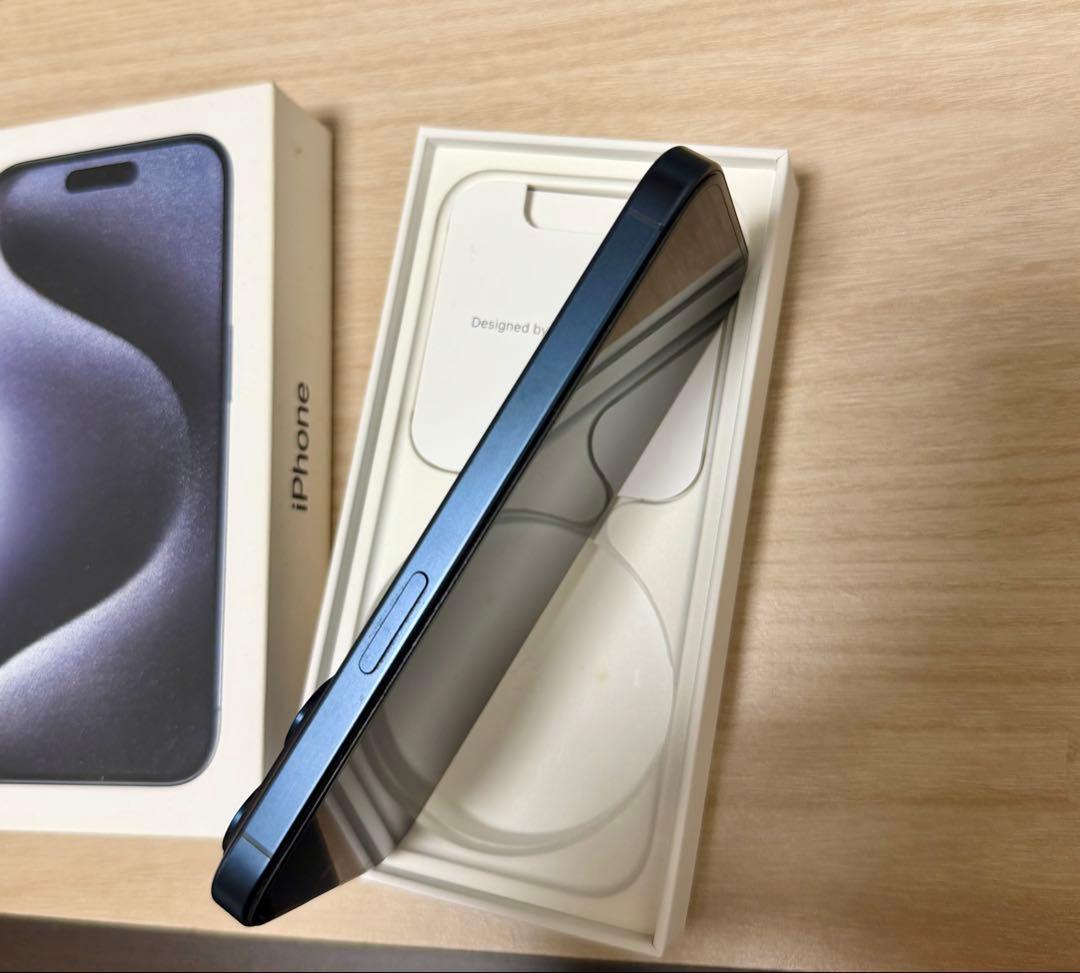 iPhone 15 Pro 256GB ブルーチタニウム SIMフリー
