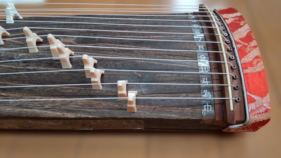 文化筝 13本弦 ケース付き