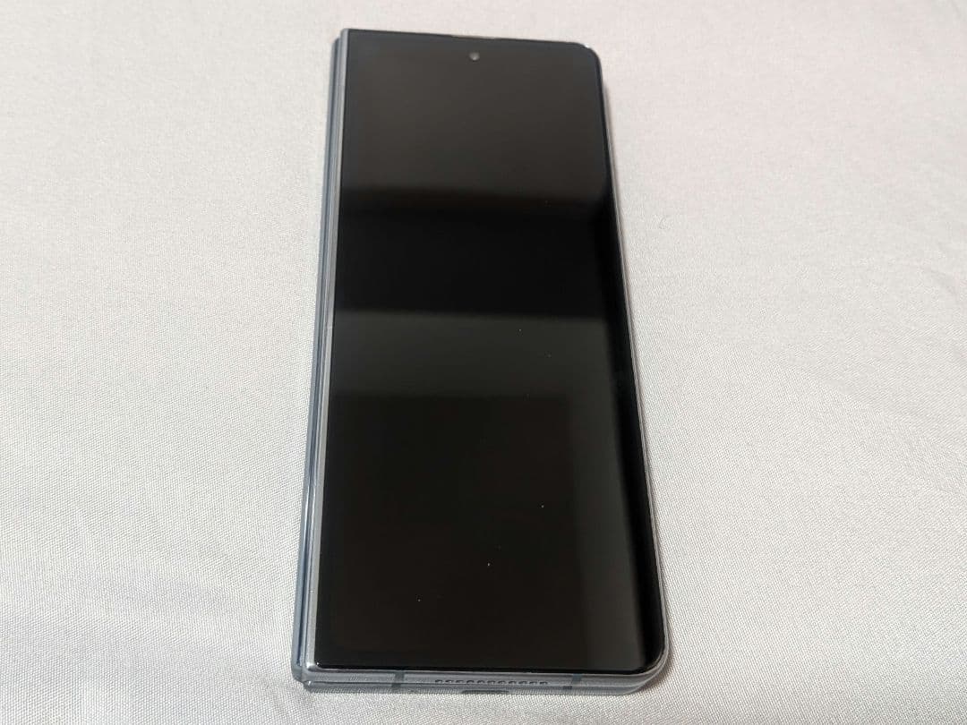 【ジャンク】Galaxy Z Fold4 256GB（メイン画面のみ利用可）